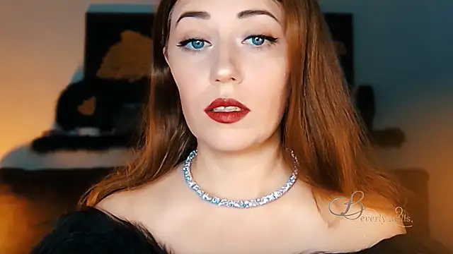 Snapshot of MissBeverlyMills chatting on October 12, 2025, 6:12 am MissBeverlyMills online show from October 12, 2025, 6:12 am