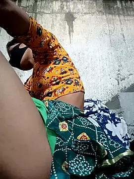 Snapshot of Anushka_Ji chatting on January 24, 2025, 3:32 am Anushka Ji online show from January 24, 2025, 3:32 am