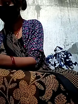 Snapshot of Anushka_Ji chatting on February 5, 2025, 3:45 am Anushka Ji online show from February 5, 2025, 3:45 am