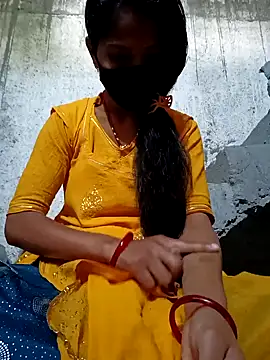 Snapshot of Anushka_Ji chatting on February 14, 2025, 8:10 am Anushka Ji online show from February 14, 2025, 8:10 am