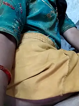 Snapshot of Anushka_Ji chatting on September 16, 2025, 3:40 am Anushka Ji online show from September 16, 2025, 3:40 am