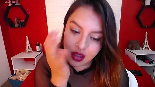 Snapshot of _poison_sweet chatting on February 4, 2026, 6:25 pm poison sweet online show from February 4, 2026, 6:25 pm