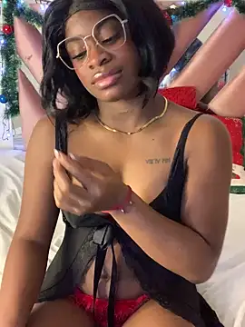 Tamara Lubezkii online show from December 7, 2024, 7:43 pm