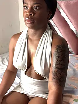 Tamara Lubezkii online show from January 15, 2025, 9:20 pm