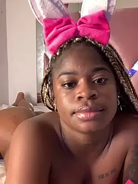 Tamara Lubezkii online show from February 1, 2025, 7:55 pm