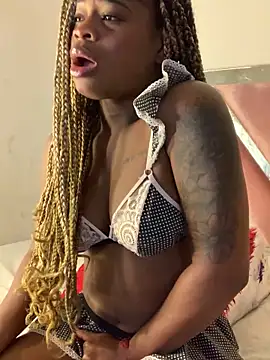 Tamara Lubezkii online show from February 7, 2025, 10:20 pm