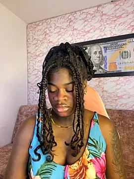 Tamara Lubezkii online show from September 28, 2025, 4:45 pm