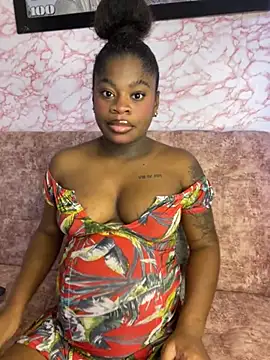 Tamara Lubezkii online show from October 3, 2025, 8:06 pm