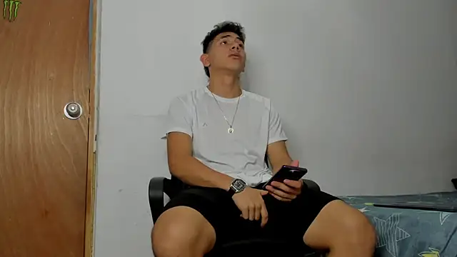 andrew rose  online show from February 21, 2026, 1:50 am