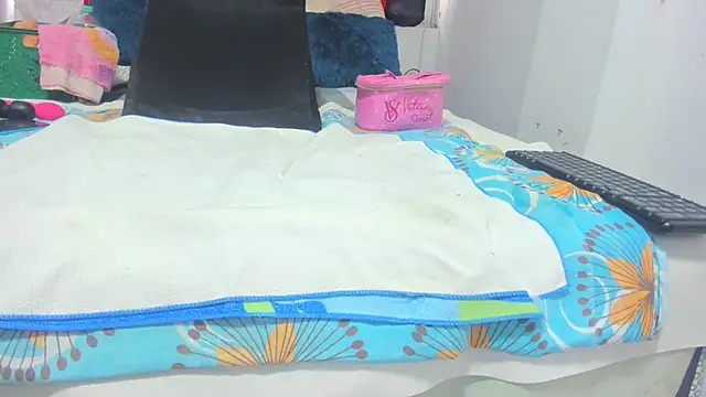 Elianissquirt online show from March 15, 2025, 12:24 pm