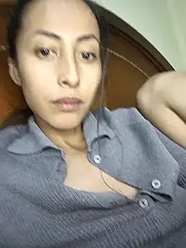 Snapshot of Anahi_cake chatting on March 1, 2025, 1:00 am Anahi cake online show from March 1, 2025, 1:00 am