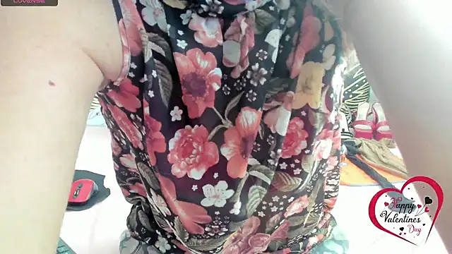 Snapshot of mrs_angelica chatting on February 17, 2025, 2:37 pm mrs angelica online show from February 17, 2025, 2:37 pm