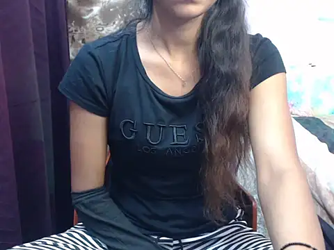 Snapshot of Angel_kiyara chatting on November 5, 2025, 6:52 pm Angel kiyara online show from November 5, 2025, 6:52 pm