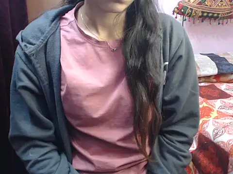 Snapshot of Angel_kiyara chatting on January 6, 2026, 6:44 pm Angel kiyara online show from January 6, 2026, 6:44 pm