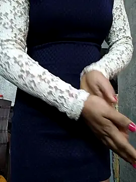 Snapshot of Sarita_7 chatting on January 17, 2025, 4:06 am Sarita 7 online show from January 17, 2025, 4:06 am