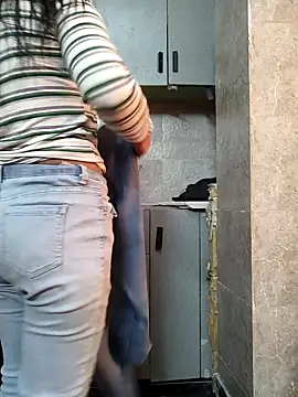 Snapshot of Sarita_7 chatting on January 28, 2025, 9:51 am Sarita 7 online show from January 28, 2025, 9:51 am