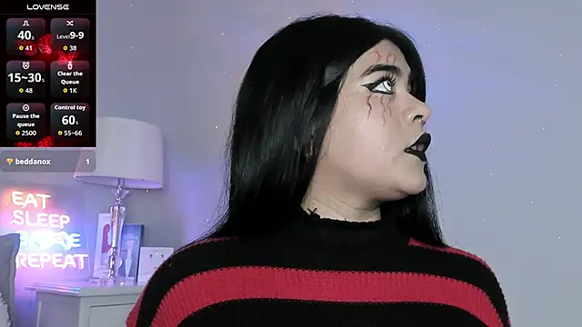 atena hill online show from October 22, 2025, 7:24 pm