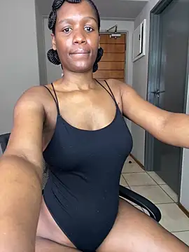 Snapshot of Kinkyy_ chatting on March 27, 2026, 8:26 am Kinkyy online show from March 27, 2026, 8:26 am