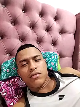 jaycob fox online show from December 21, 2025, 8:49 pm