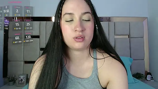 Snapshot of sofiaduque_26 chatting on January 18, 2025, 11:55 pm sofiaduque 26 online show from January 18, 2025, 11:55 pm