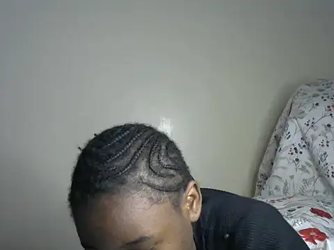 Novah  online show from December 4, 2025, 8:50 pm