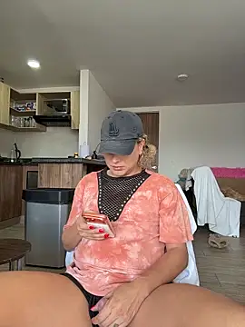Snapshot of Georgiafox chatting on March 7, 2026, 1:52 pm Georgiafox online show from March 7, 2026, 1:52 pm