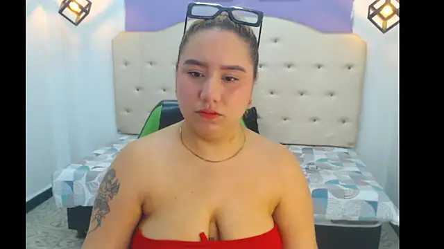 Snapshot of Kathiasaints chatting on February 27, 2026, 7:14 pm Kathiasaints online show from February 27, 2026, 7:14 pm