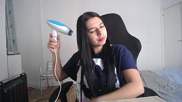 Snapshot of Contantin_helena chatting on January 18, 2026, 1:48 pm Contantin helena online show from January 18, 2026, 1:48 pm