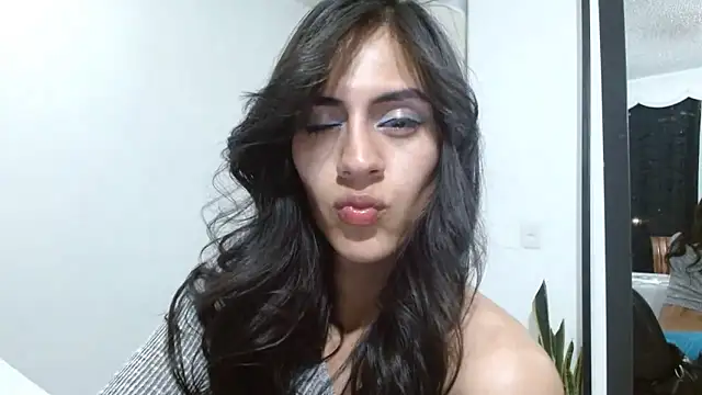 Snapshot of _princess_queen chatting on February 26, 2026, 4:11 am princess queen online show from February 26, 2026, 4:11 am