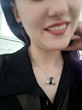 Erotic Synth Goddess online show from April 18, 2026, 3:05 pm