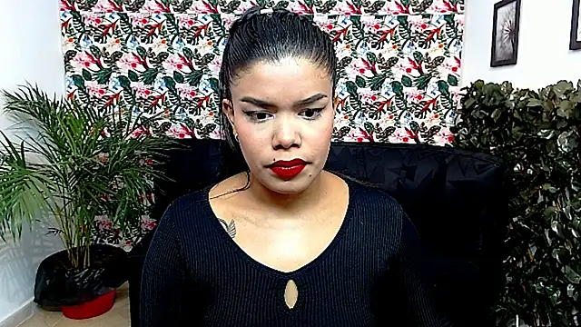 Snapshot of Wendy_Hot_ chatting on December 6, 2024, 1:07 am Wendy Hot online show from December 6, 2024, 1:07 am