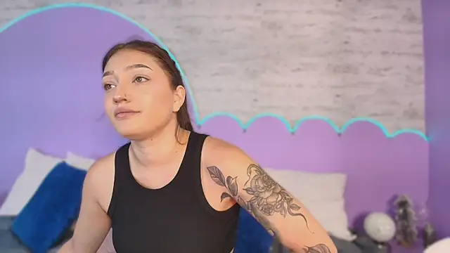 Giaa Ross online show from February 5, 2026, 7:40 pm