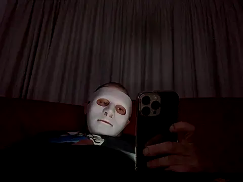 Snapshot of IL_GINECOLOGO_ chatting on October 18, 2025, 11:27 pm IL GINECOLOGO  online show from October 18, 2025, 11:27 pm