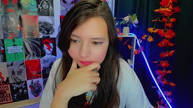 Snapshot of Lina_Brownie chatting on December 19, 2024, 2:34 am Lina Brownie online show from December 19, 2024, 2:34 am