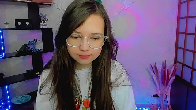 Snapshot of Lina_Brownie chatting on January 4, 2025, 2:03 am Lina Brownie online show from January 4, 2025, 2:03 am