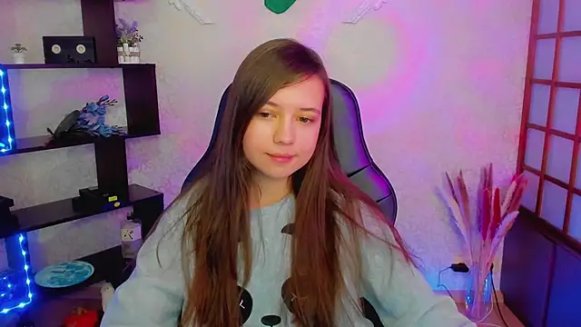 Snapshot of Lina_Brownie chatting on January 4, 2025, 5:05 am Lina Brownie online show from January 4, 2025, 5:05 am