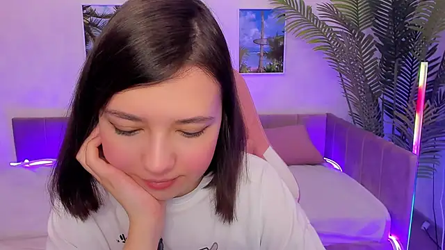 Snapshot of Lina_Brownie chatting on March 16, 2025, 2:21 am Lina Brownie online show from March 16, 2025, 2:21 am