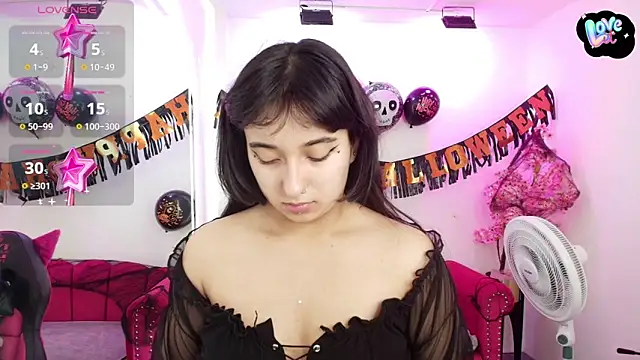 Miss dolly  online show from November 1, 2025, 12:07 pm