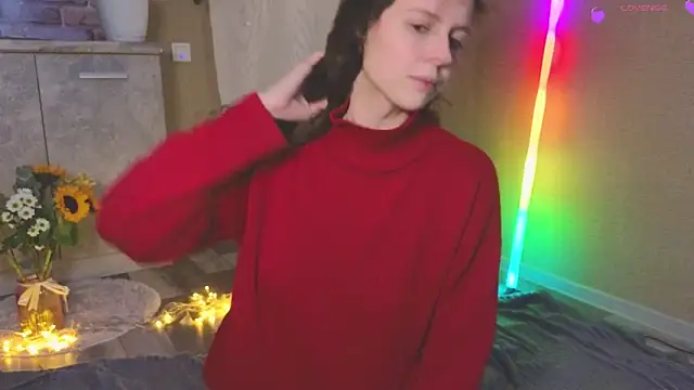 Snapshot of Sereta_Finn chatting on January 10, 2026, 12:07 pm Sereta Finn online show from January 10, 2026, 12:07 pm