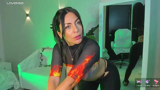 yourmagic venus online show from February 10, 2026, 1:32 am