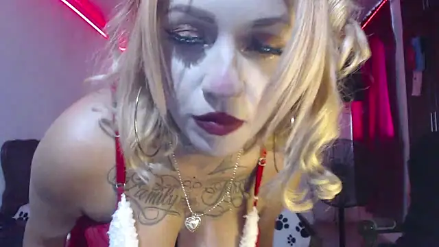 aliceesmith online show from December 22, 2024, 4:27 pm