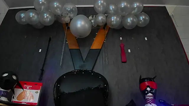 CharlotteScotte online show from January 9, 2025, 12:09 pm