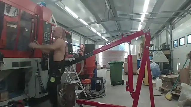 Boomerhun online show from November 1, 2025, 2:19 pm