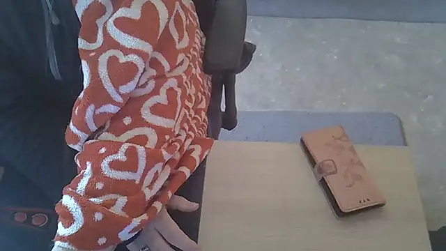 Silvia2277 online show from January 12, 2026, 7:02 am