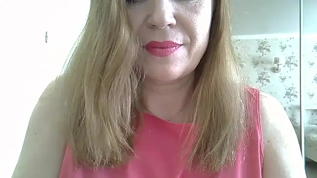 Alexandra-Rosee online show from February 18, 2026, 7:37 am