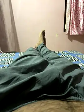 delhiboyz1 online show from September 27, 2025, 8:58 pm