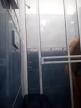 Ehotloveaxxx online show from March 9, 2025, 2:21 pm