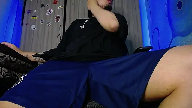 zacwatson  online show from January 22, 2025, 10:07 am