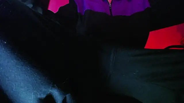 zacwatson  online show from November 21, 2025, 2:54 am