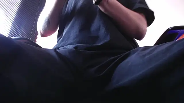 zacwatson  online show from March 2, 2026, 8:59 pm